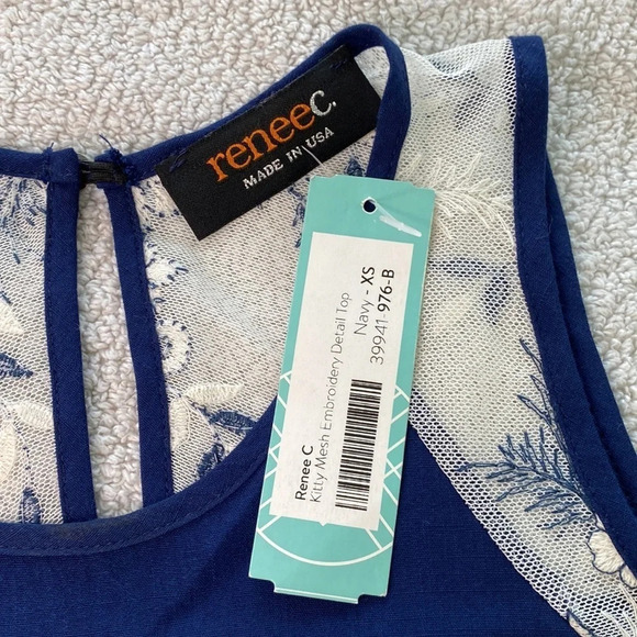 Reneec. kitty Mesh embroidery detail top size XS - Picture 4 of 10